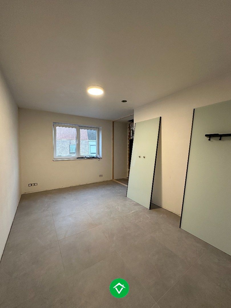 Stijlvolle halfopen nieuwbouwwoning in het landelijke Koekelare foto 20