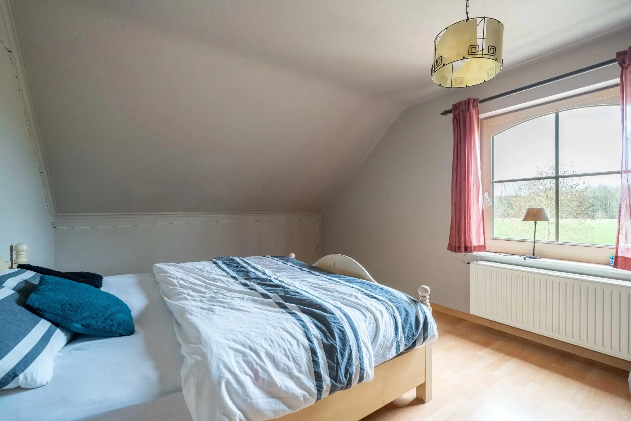 Villa met 5 slpk op 32 are 67 ca foto 15