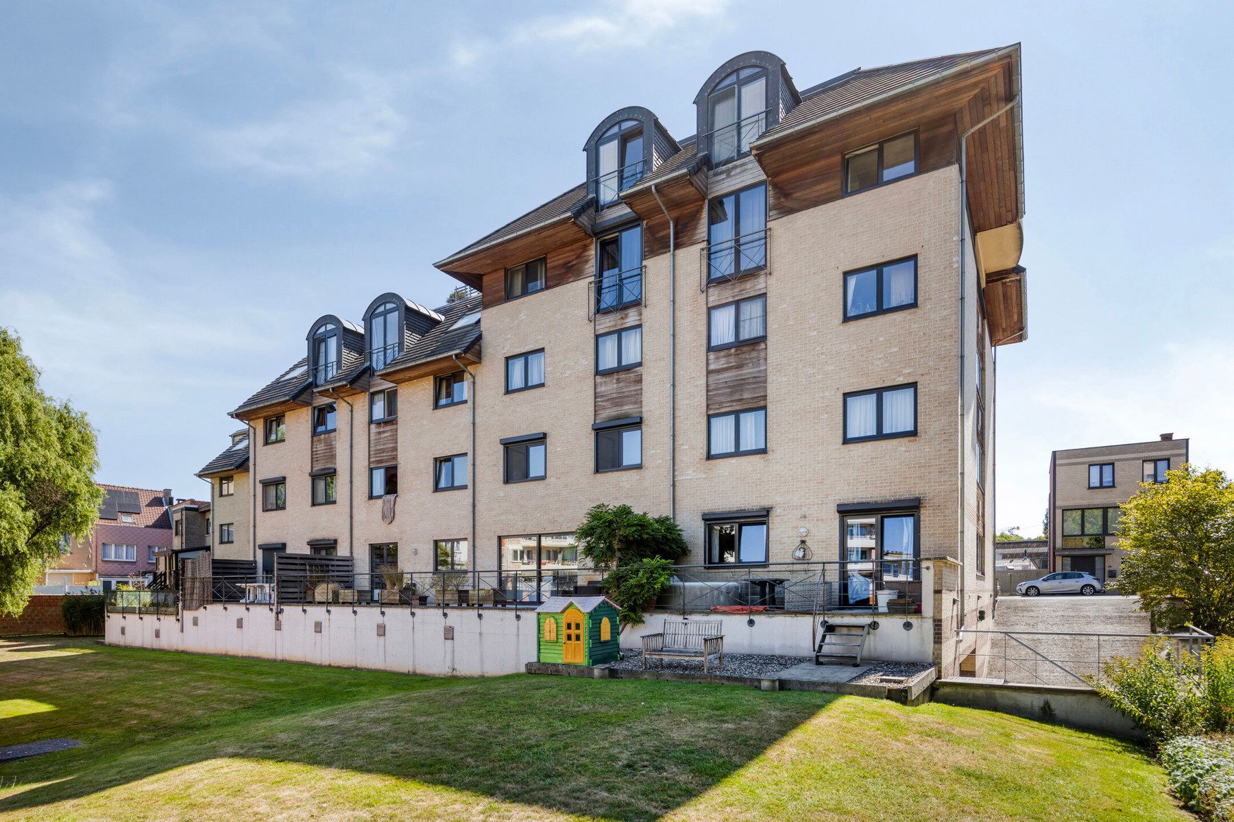 Instapklaar appartement met 2 slaapkamers, aangenaam terras foto 18