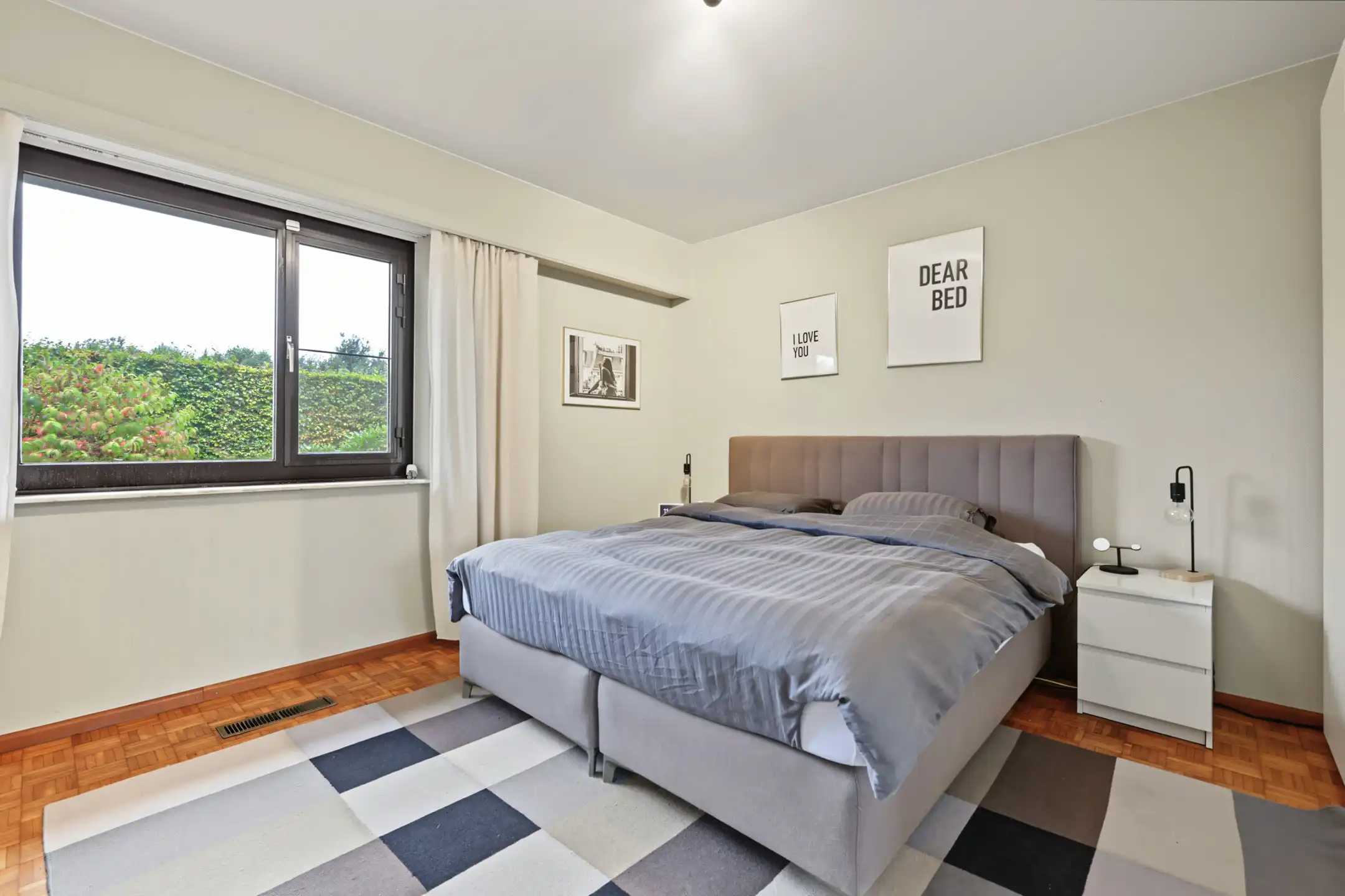 Ruime woning in rustige omgeving met tal van mogelijkheden foto 14