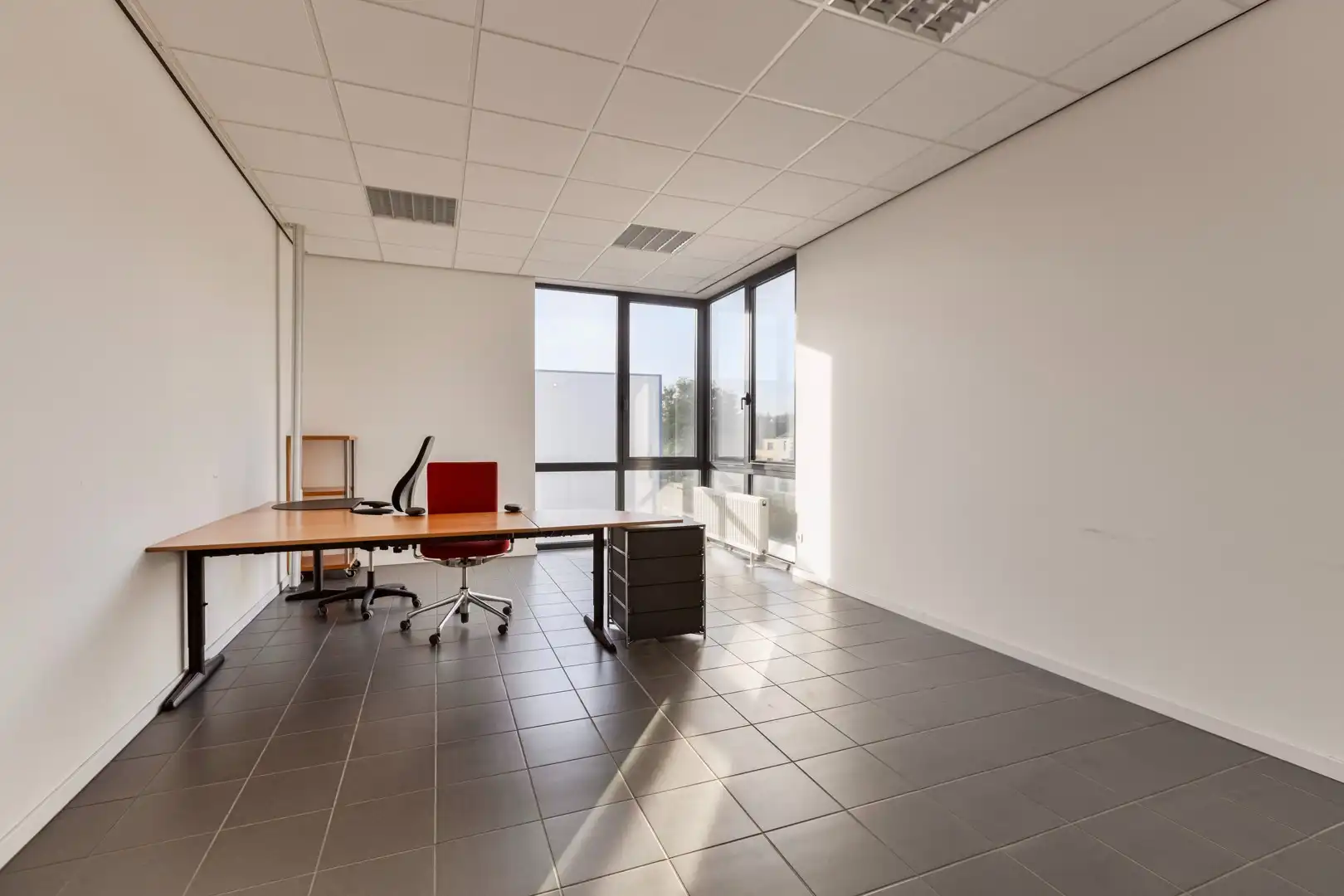 Kantoorruimtes te huur in Dilsen-Stokkem foto 25