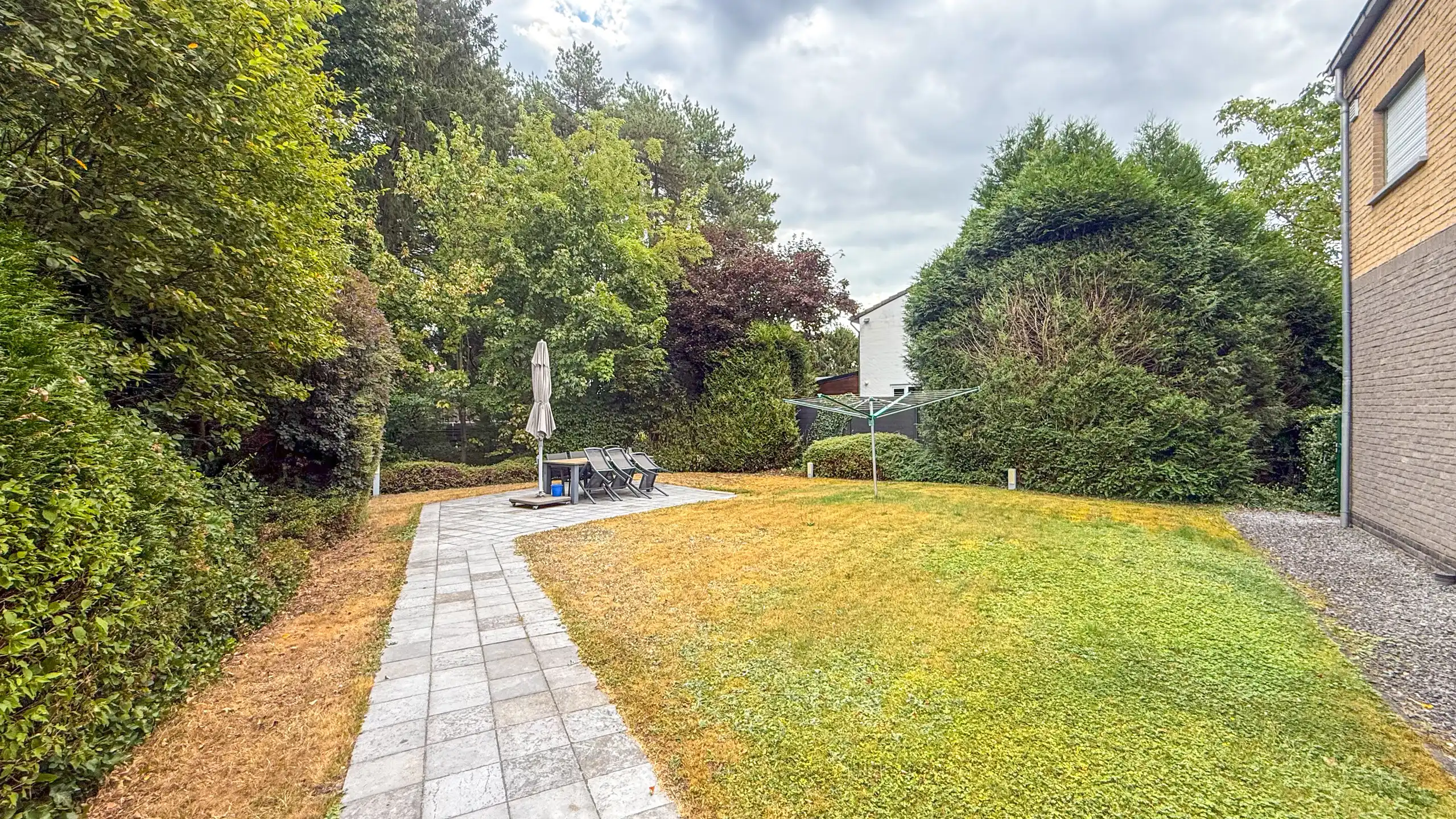 Duplexappartement met 3 slpks, terras en groene omgeving! foto 33