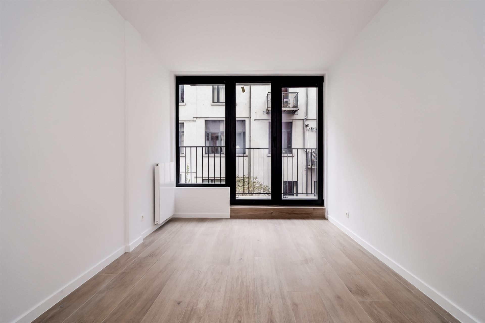 Prachtige nieuwe 2 slpk duplex met binnenplaats/terras ! foto 10