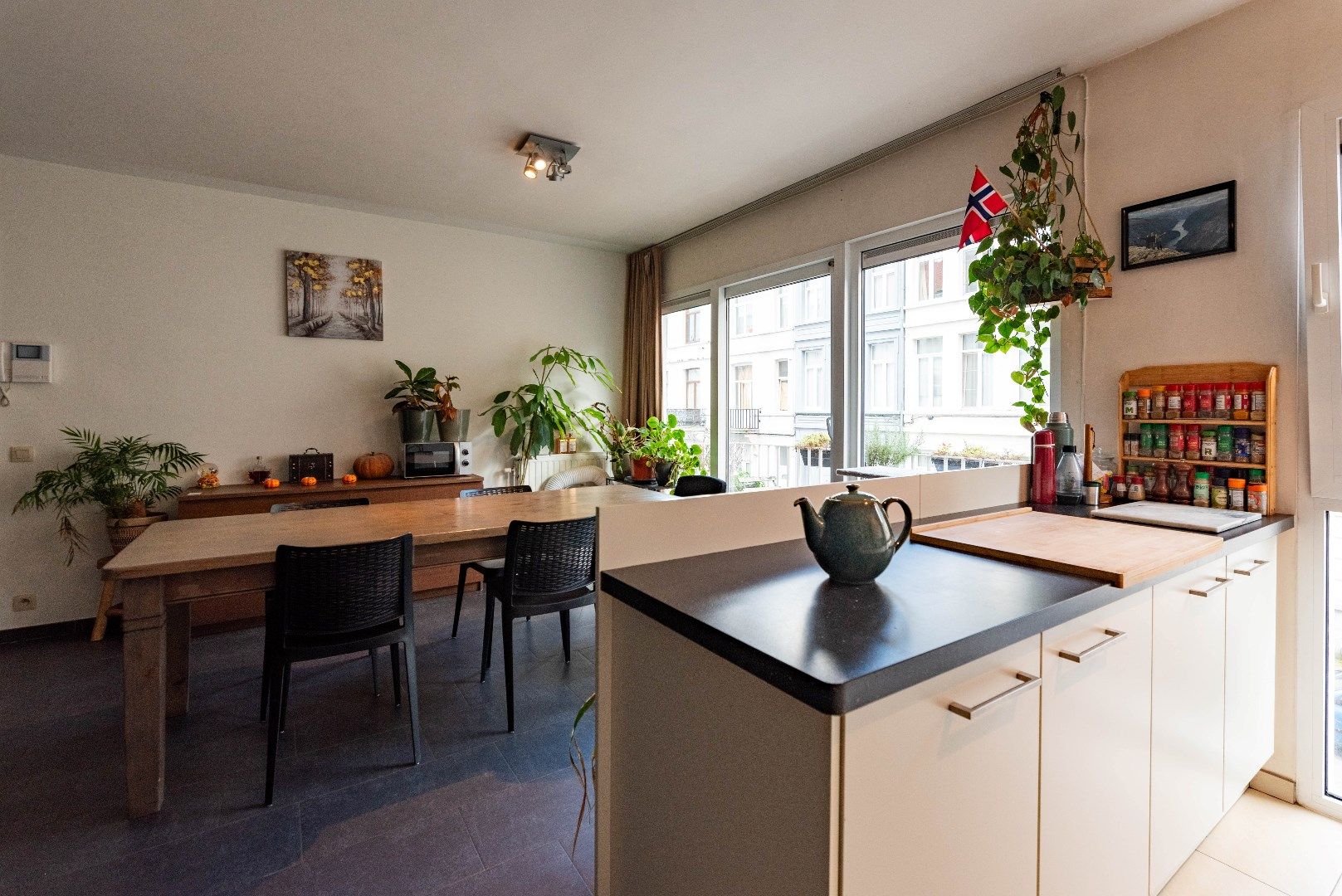 Ruim appartement met terras aan het nieuwe Zuidpark!  foto 5