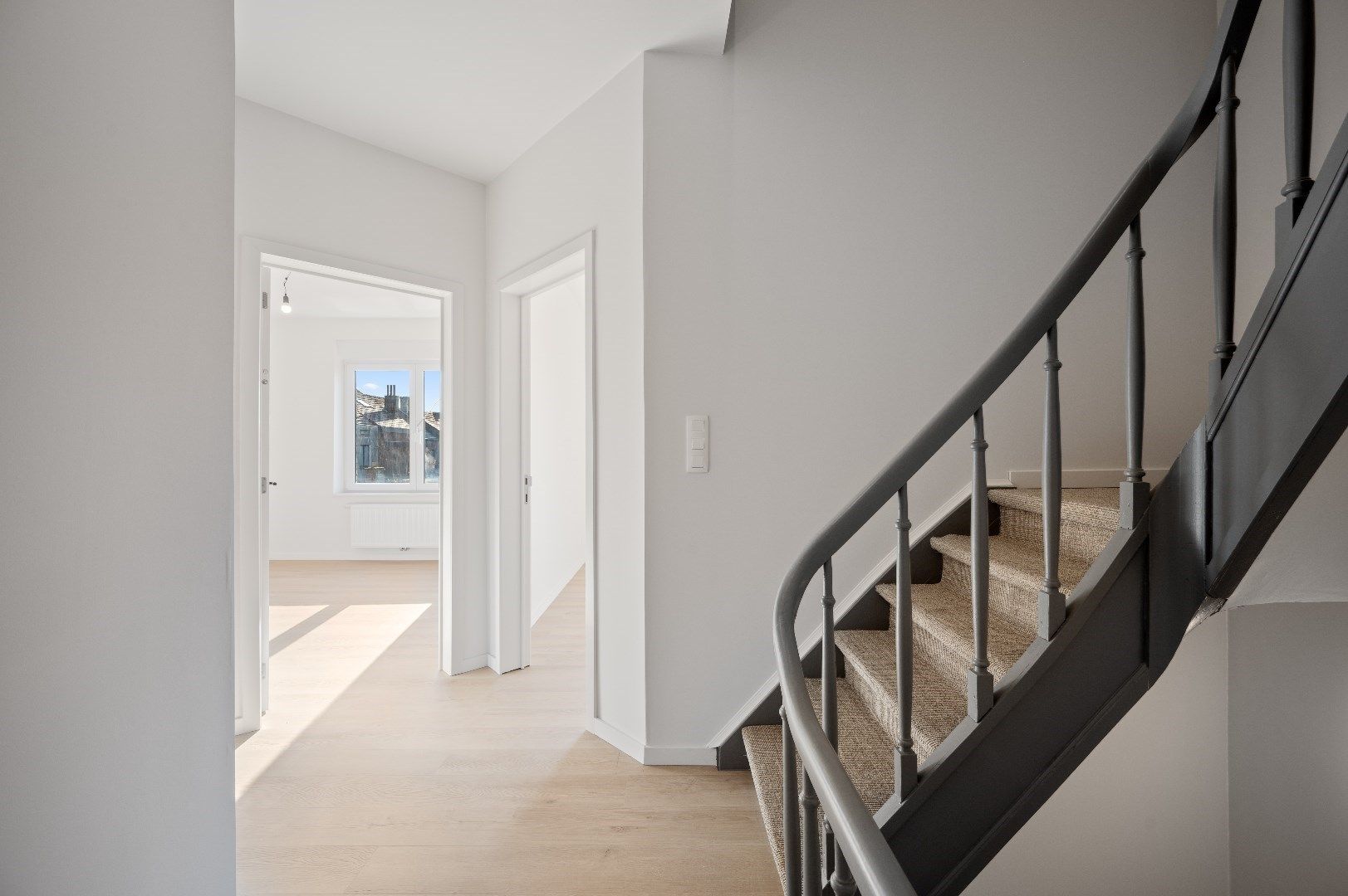 Super energiezuinige herenwoning EPC "A", 4 grote slpk, tuin op het zuiden, autostaanplaats  foto 8