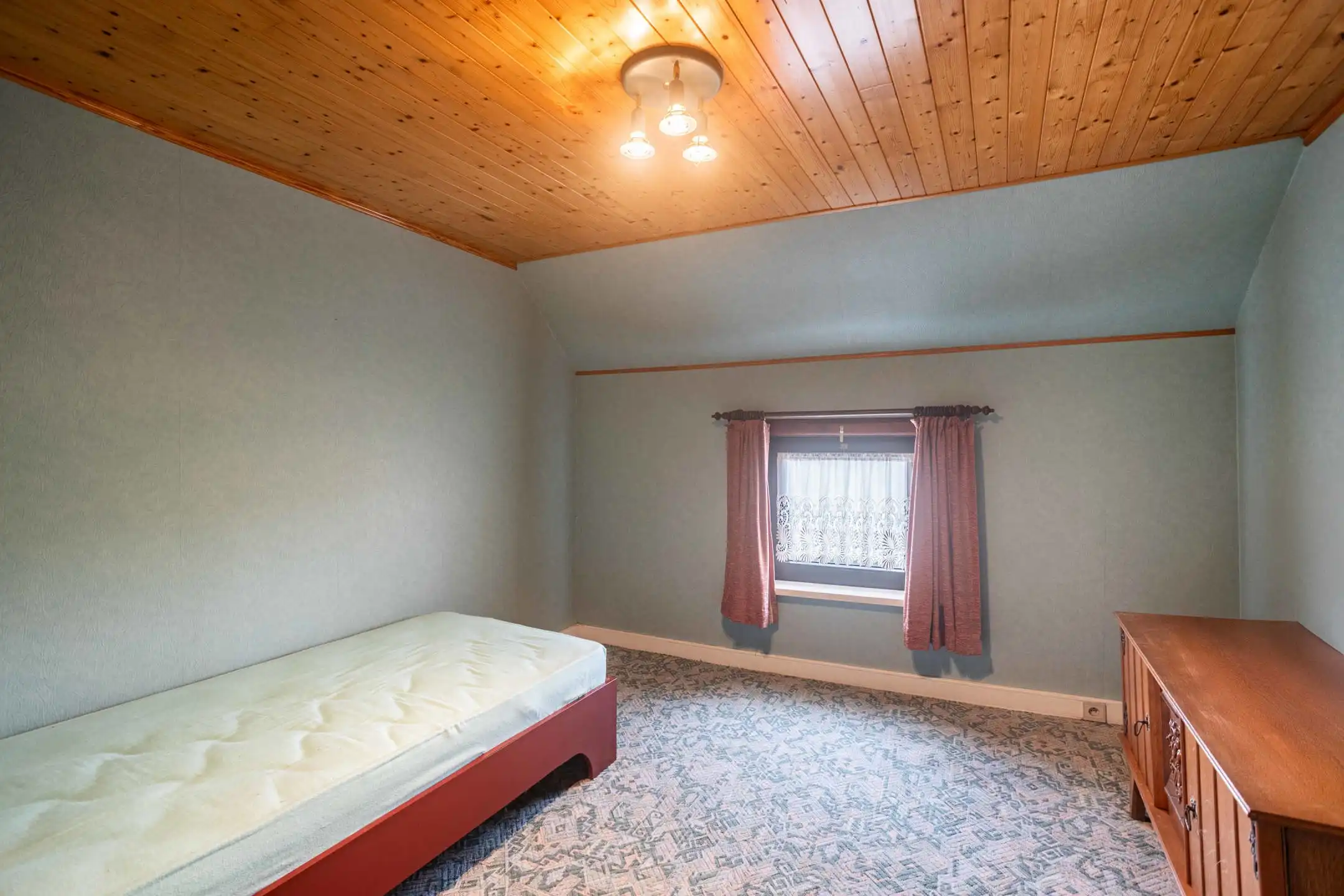 Rustig gelegen woning te koop in Ronse foto 16