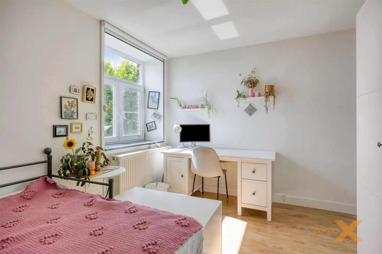 INSTAPKLARE HOEVEWONING MET STALLINGEN EN WEIDEN foto 29