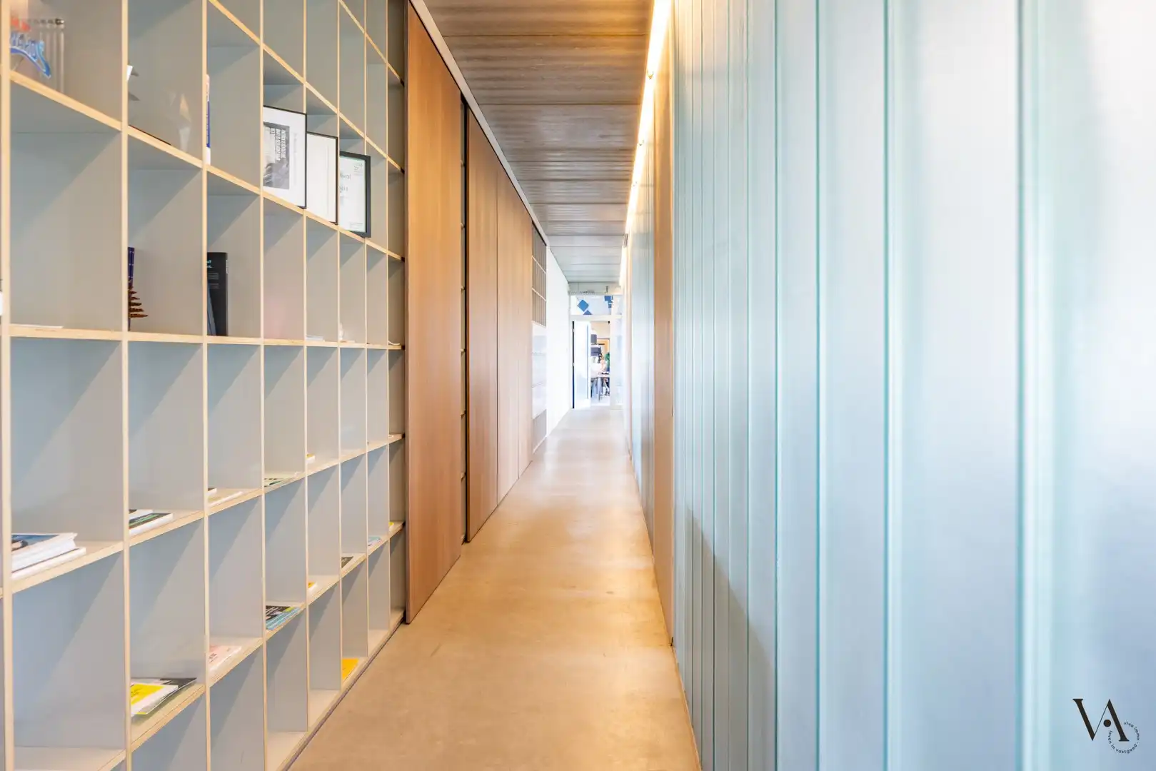 Exclusieve kantoorruimtes met gemeenschappelijke lounge in de Remytoren foto 9