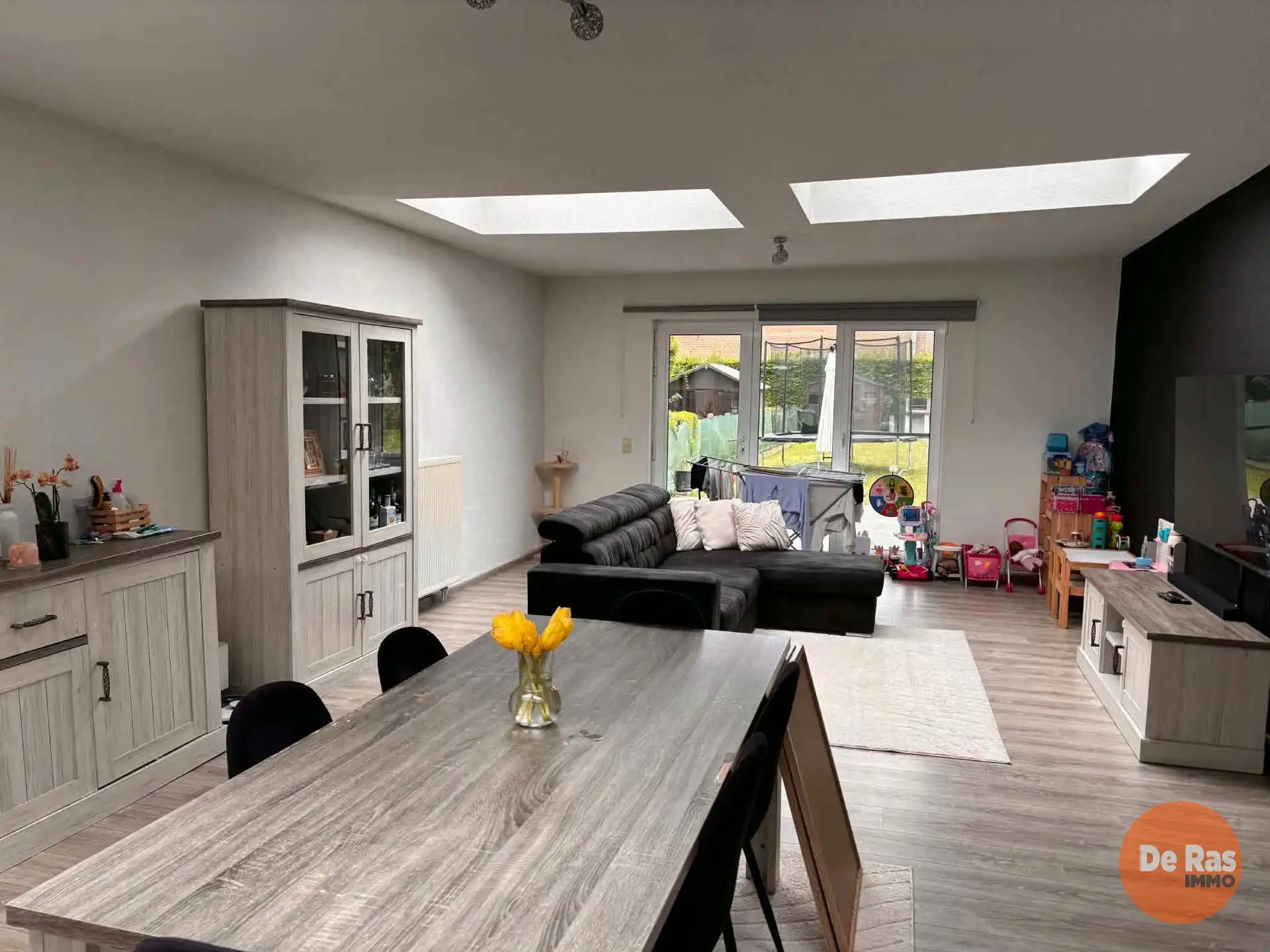 MASSEMEN - Rijwoning met riante tuin foto 3