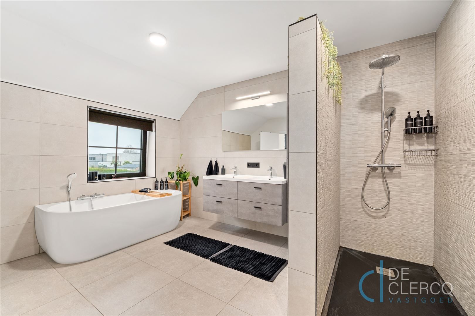 Mooie villa te koop in een rustige woonwijk te Lochristi!  foto 13