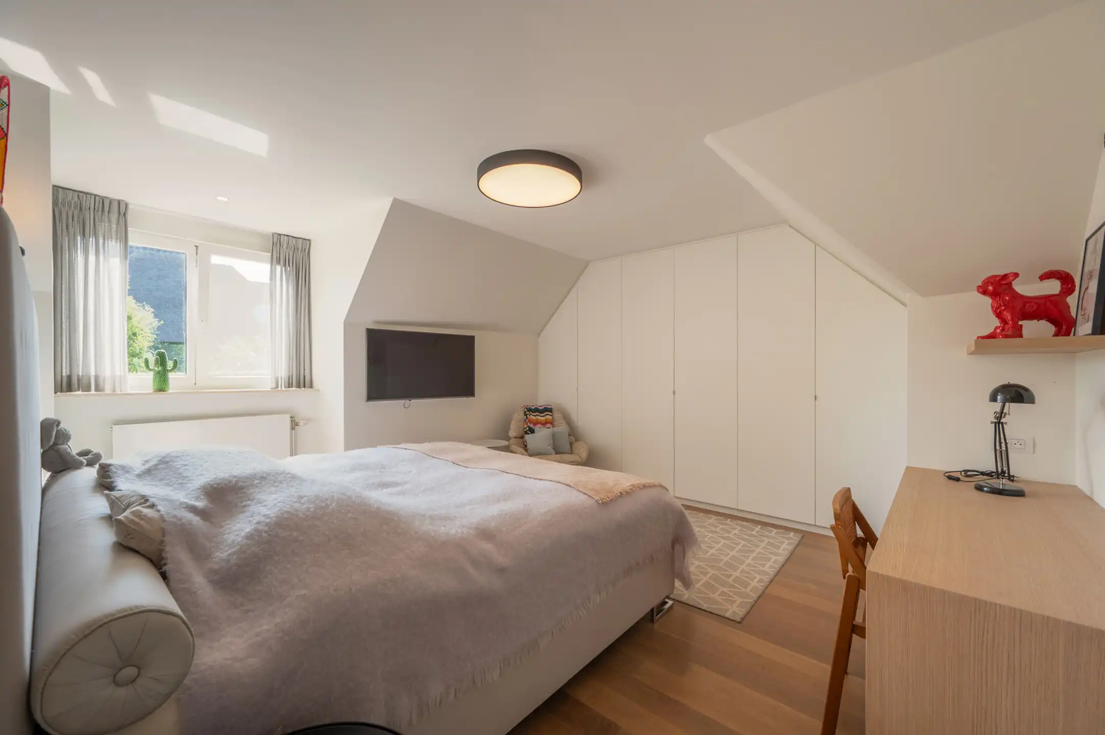 KNOKKE-Schitterende, volledig gerenoveerde villa met zwembad foto 16