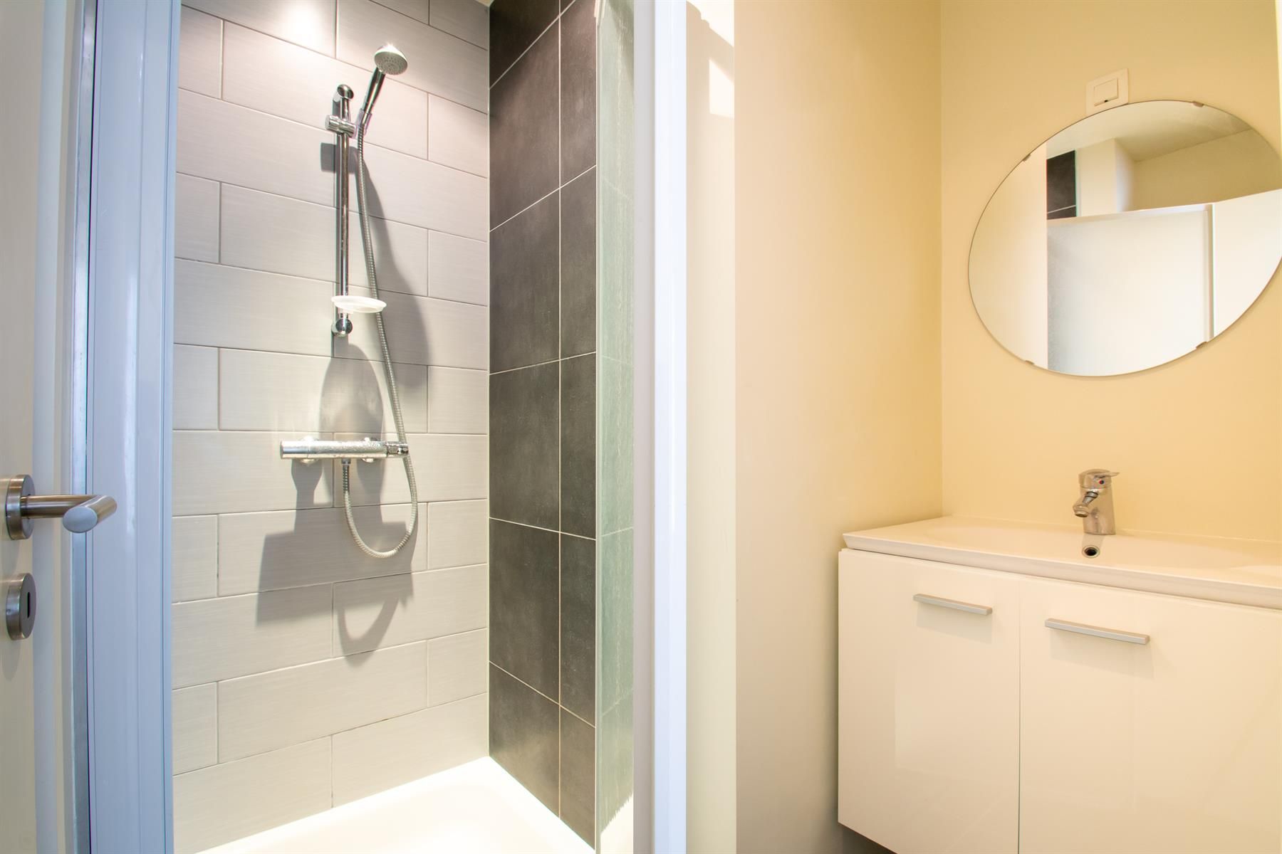 Prachtig gemeubileerd appartement - 2 Kamers!!!  foto 12