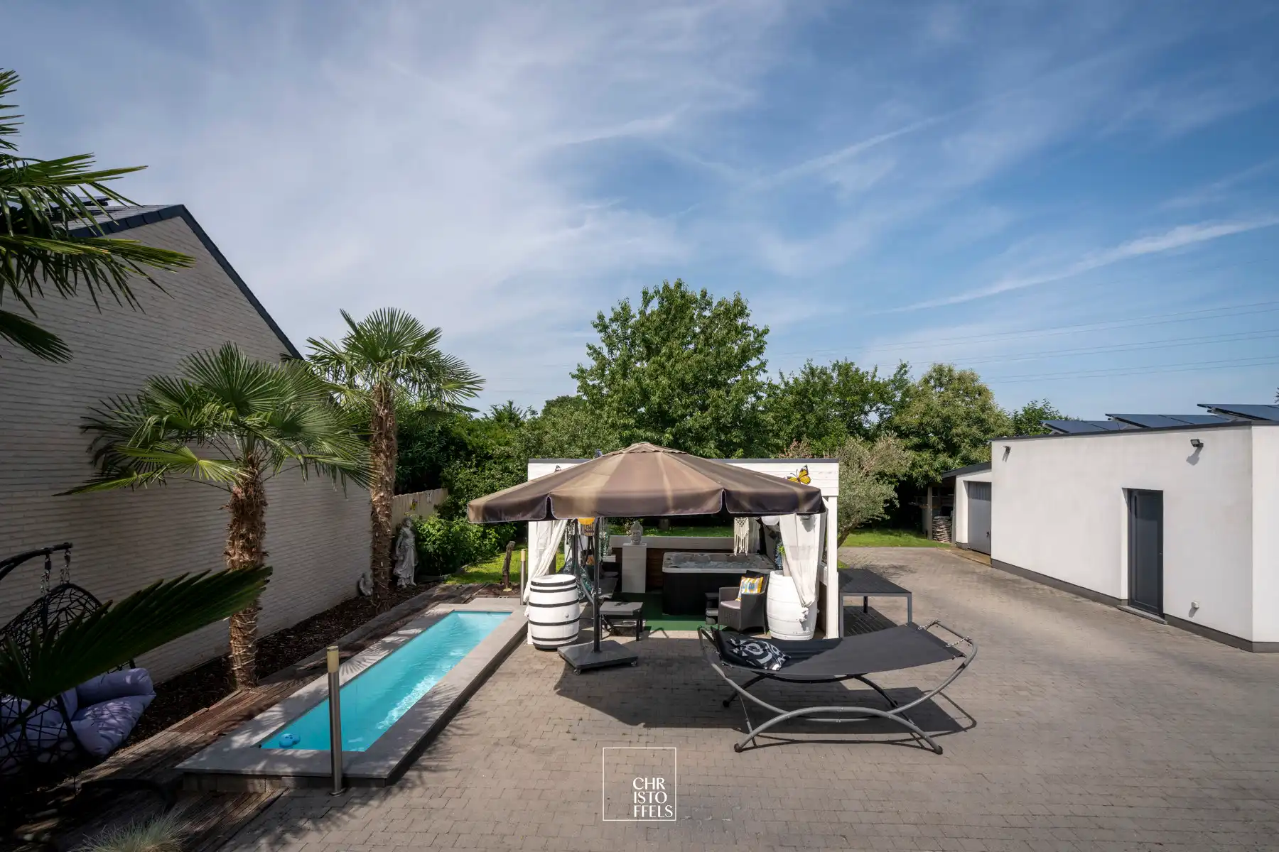 Stijlvolle villa met wellnesscomfort, aparte praktijkruimte in Maasmechelen! foto 11