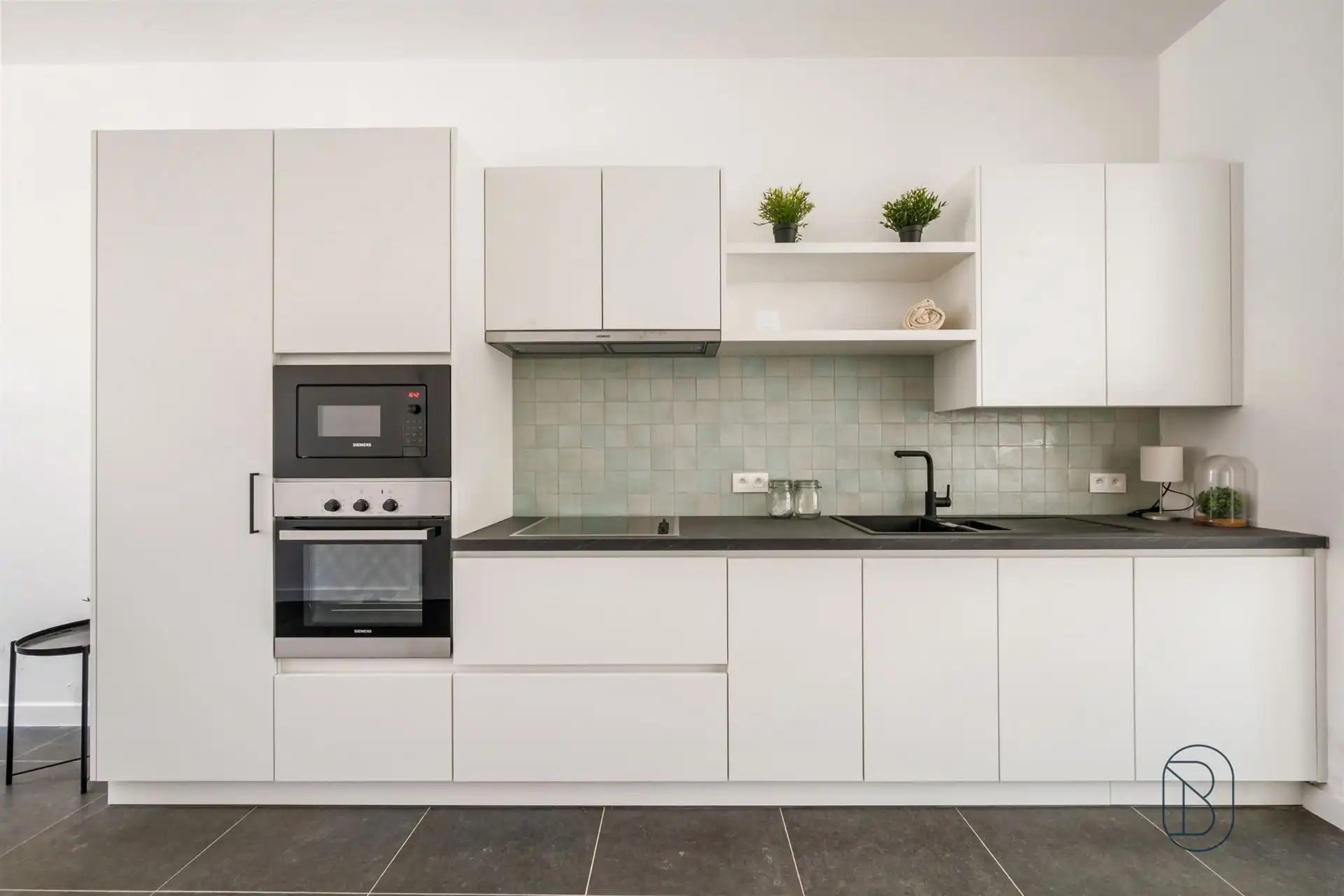 Goedgelegen leuk gerenoveerde woning met stadstuin foto 7