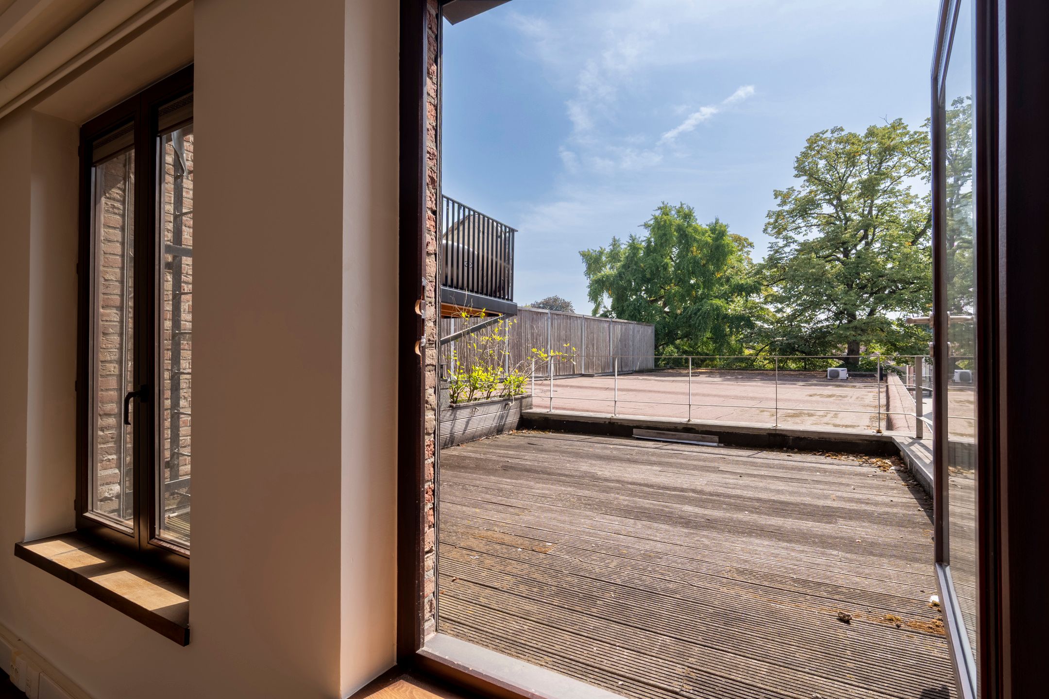 Gerenoveerd appartement 148m² met  groot zonneterras  foto 18