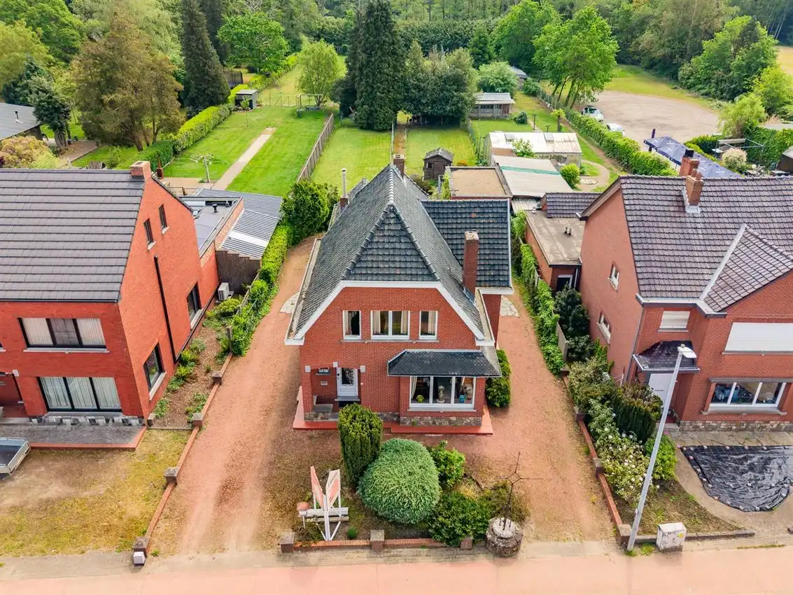 Rust achteraan, bereikbaarheid vooraan. Wonen met potentieel op een uitzonderlijke ligging. foto 5