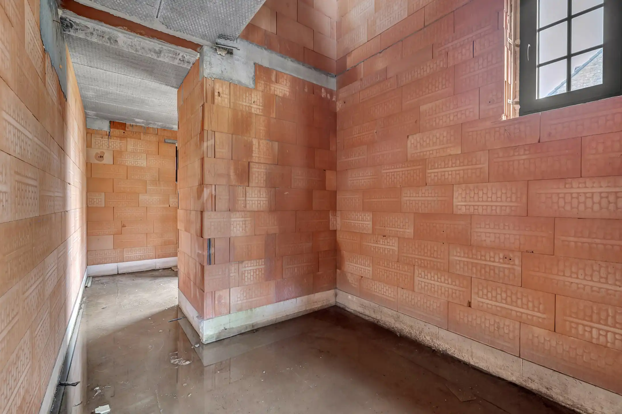 Halfopen bebouwing op een groot perceel in Denderhoutem foto 8