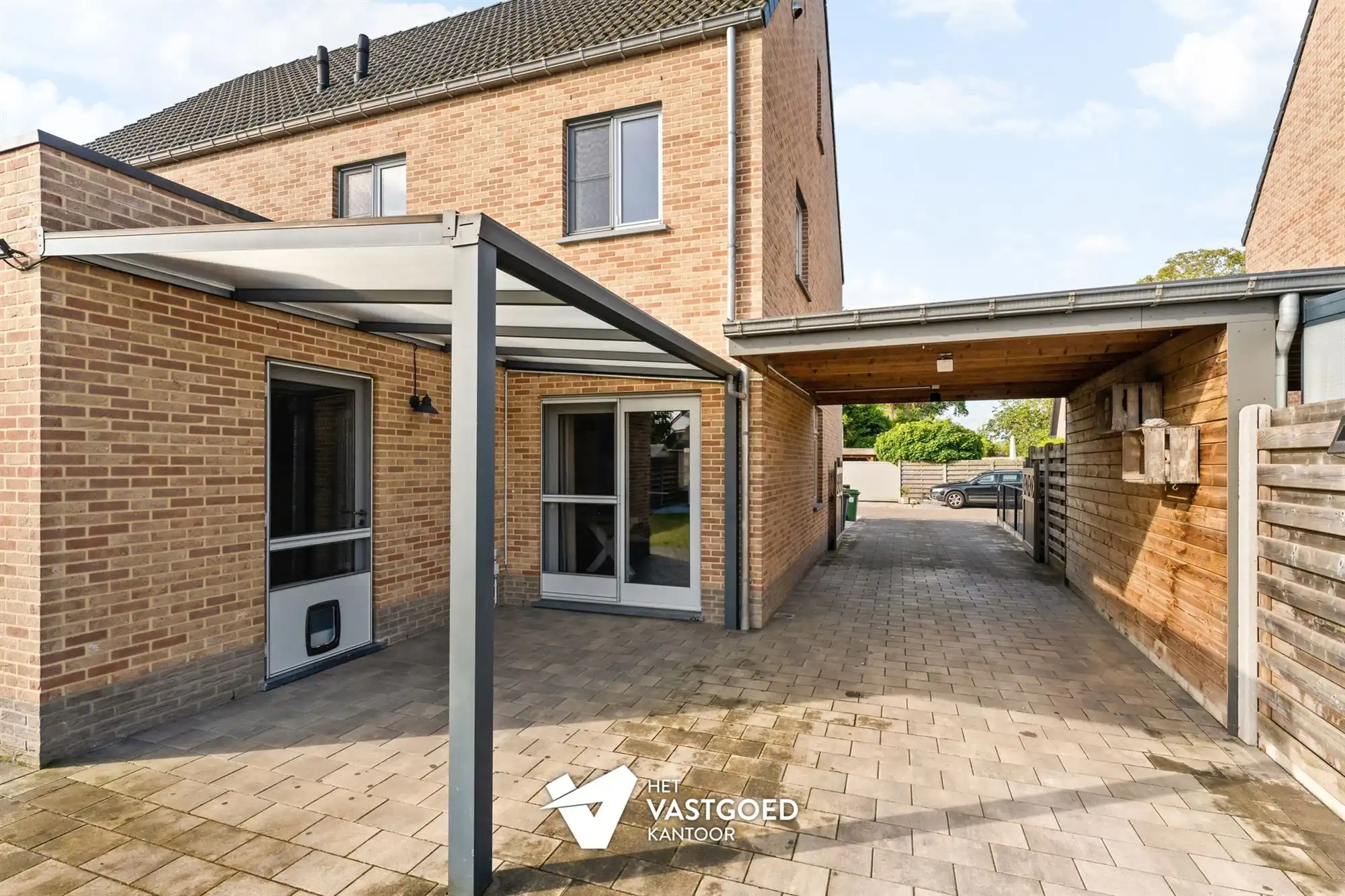 RECENTE, ENERGIEZUINIGE WONING OP IDEALE LIGGING NABIJ CENTRUM foto 24