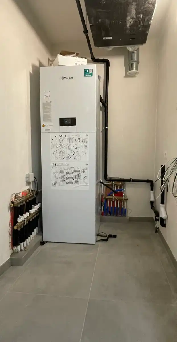 Te huur: Penthouse met ruim terras in hartje Aalst!  foto 13