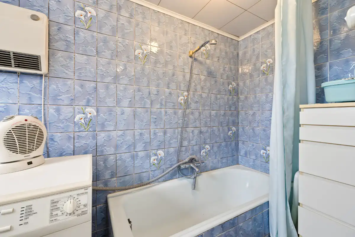 Te renoveren halfopen bebouwing met 3 slaapkamers foto 8