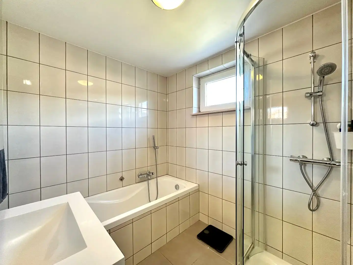 Volledig instapklare woning met 2 slaapkamers en tuin in Tongeren foto 9