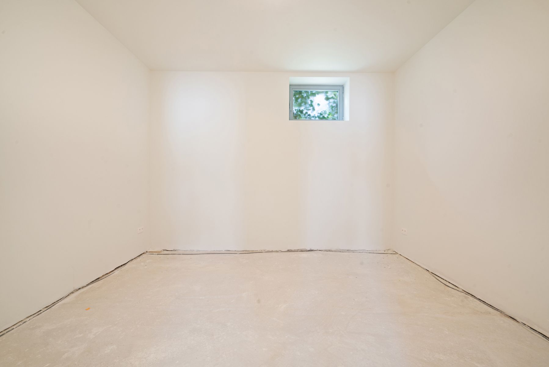 Gebouw voor gemengd gebruik met bovenliggend appartement  foto 10