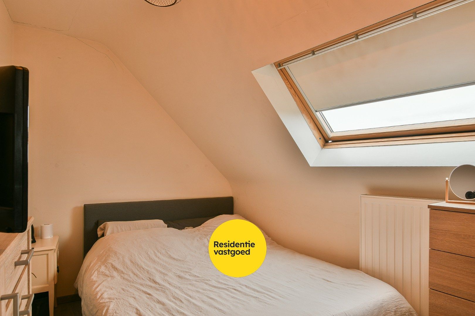 Recent appartement met 3 slaapkamers in het centrum van Eernegem foto 11