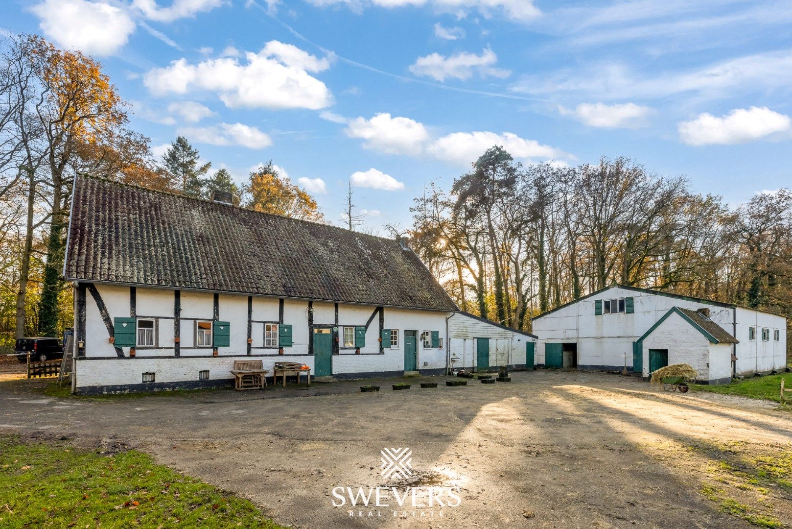 Uitzonderlijk vastgoed op 5ha 68a 41ca op toplocatie foto 14