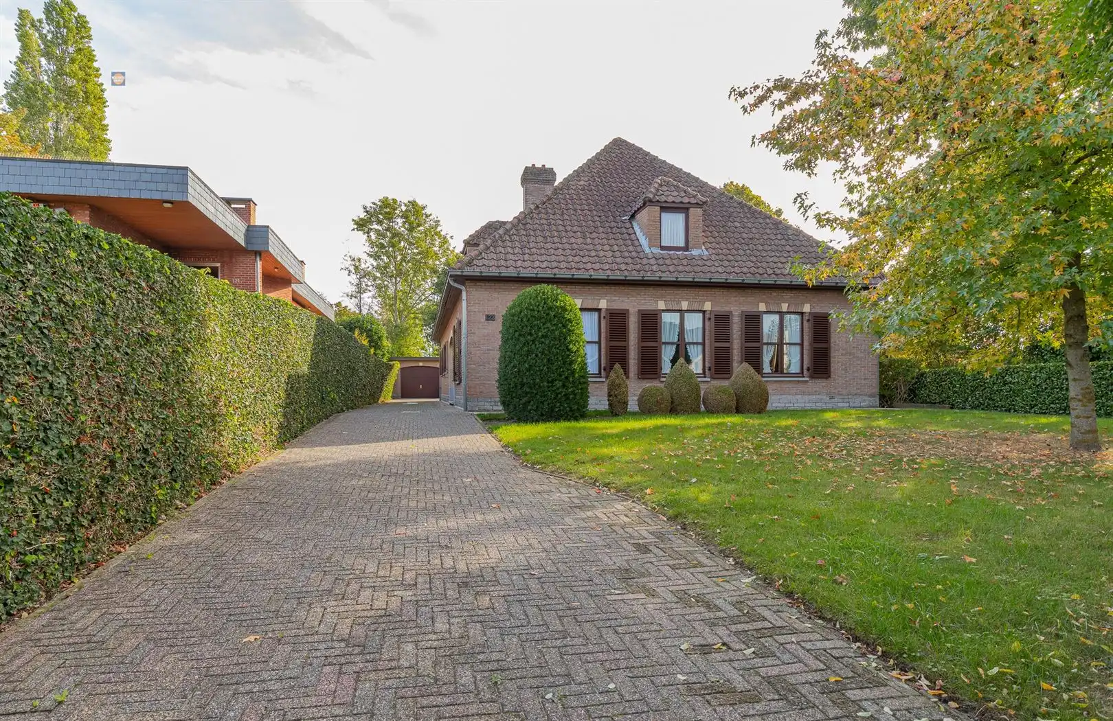 Ruime villa met 3 slaapkamers, grote zolder en tuin in Willebroek foto 2