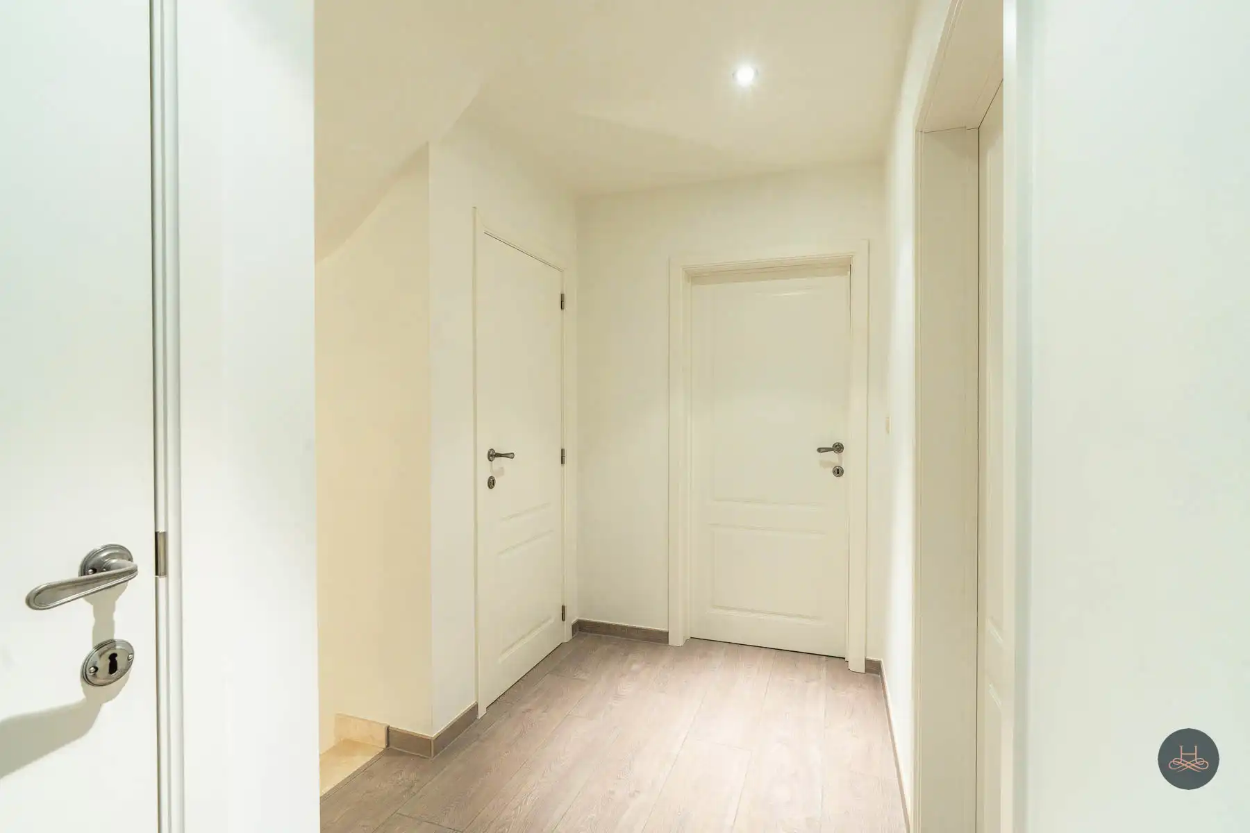 Zeer ruim triplex-appartement met 3 slaapkamers foto 21