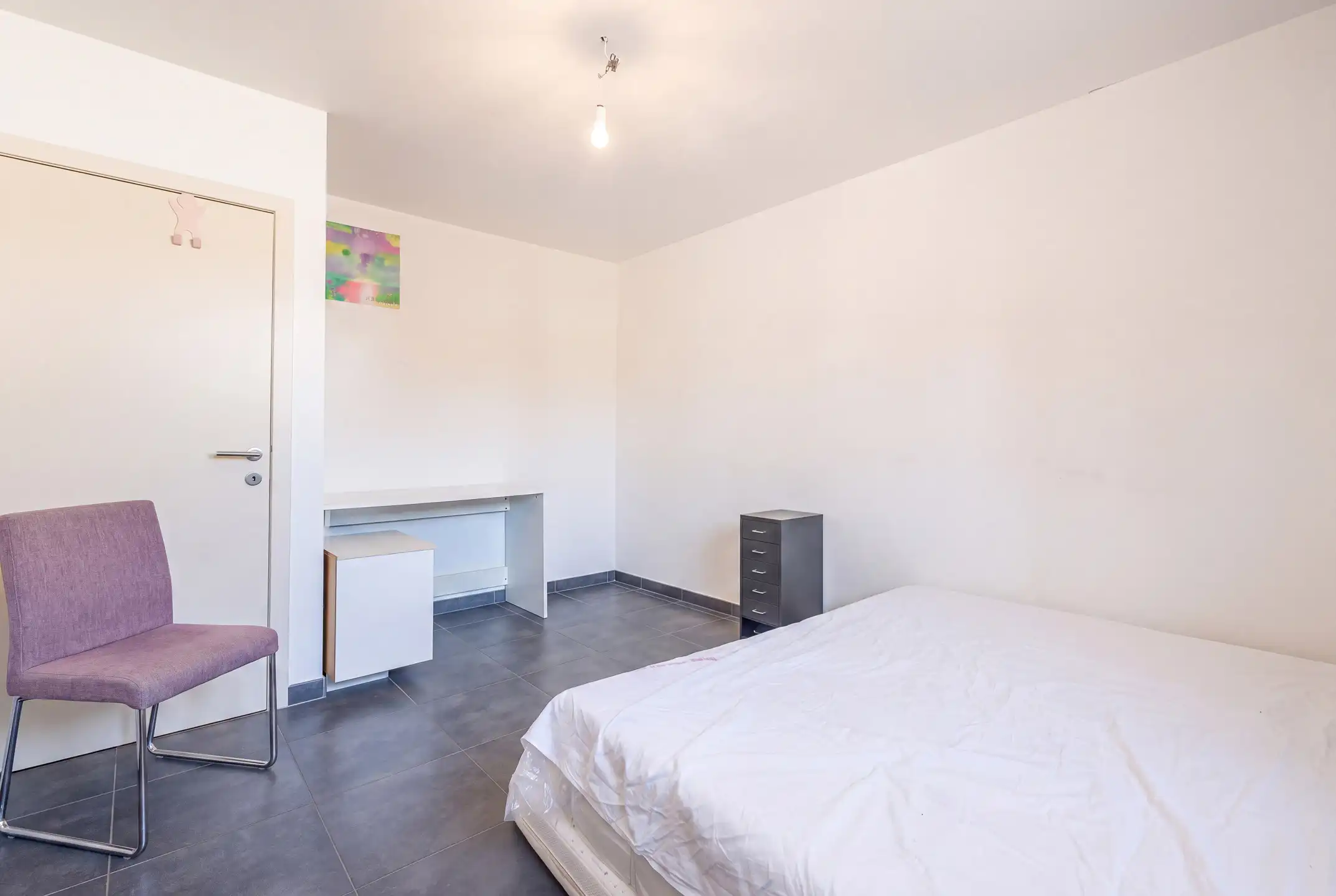 Ruim appartement met 1 slaapkamer + studeerkamer van ± 92 m² foto 8