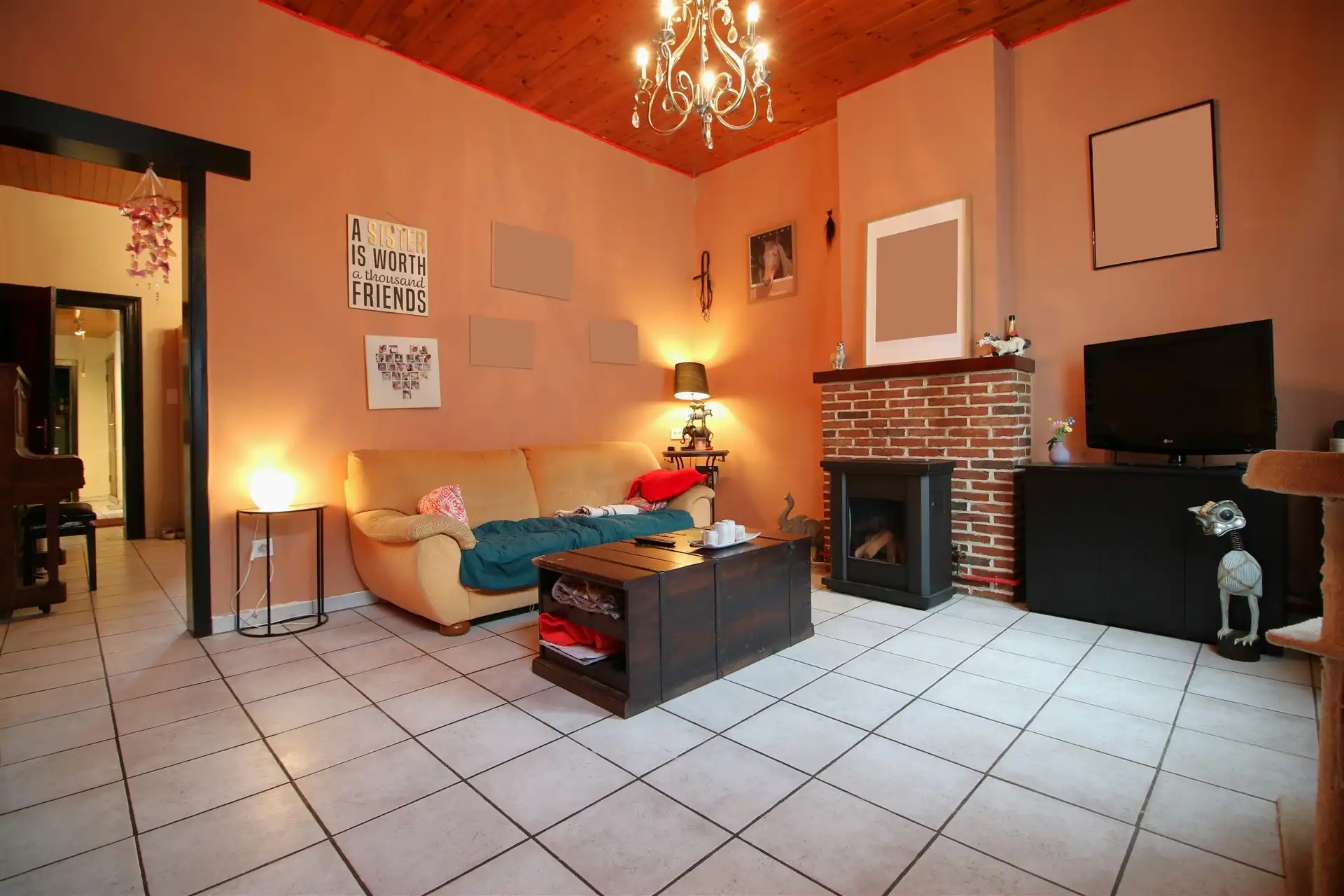 Knusse woning met terras in centrum Londerzeel foto 2