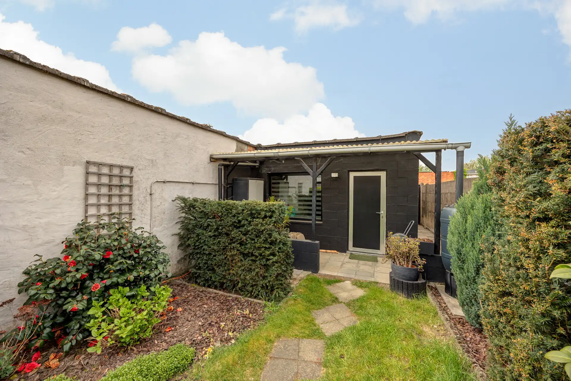 Perfect onderhouden woning: 3 slaapkamers, garage & ZW-tuin. foto 20