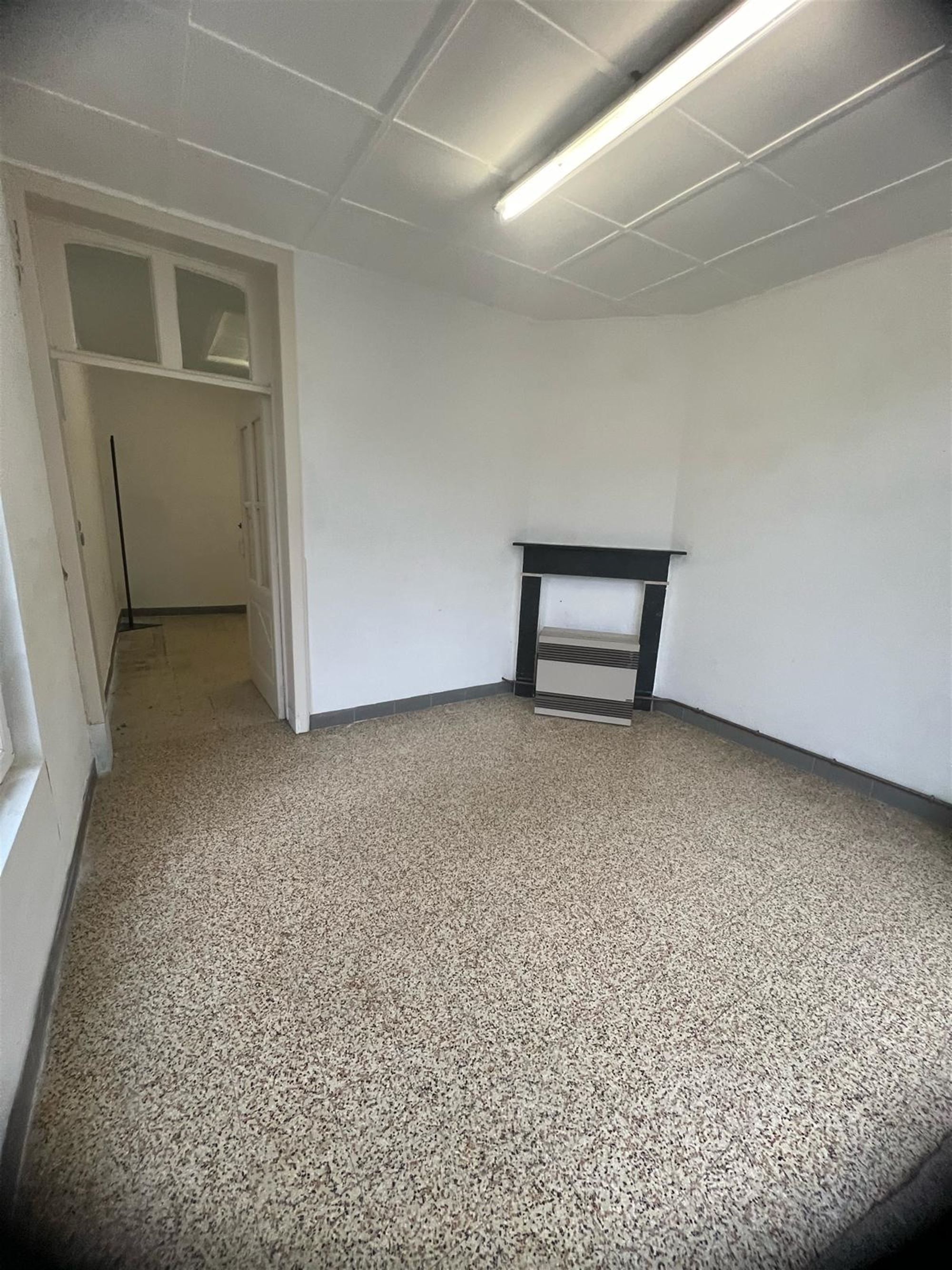 ENERGIEZUINIG APPARTEMENT MET TUIN IN HET HARTJE SINT-TRUIDEN  foto 17