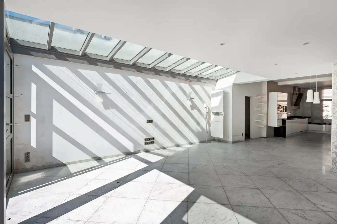 Verrassend ruime, charmante woning met 3 à 4 slpk. in centrum Ekeren foto 9