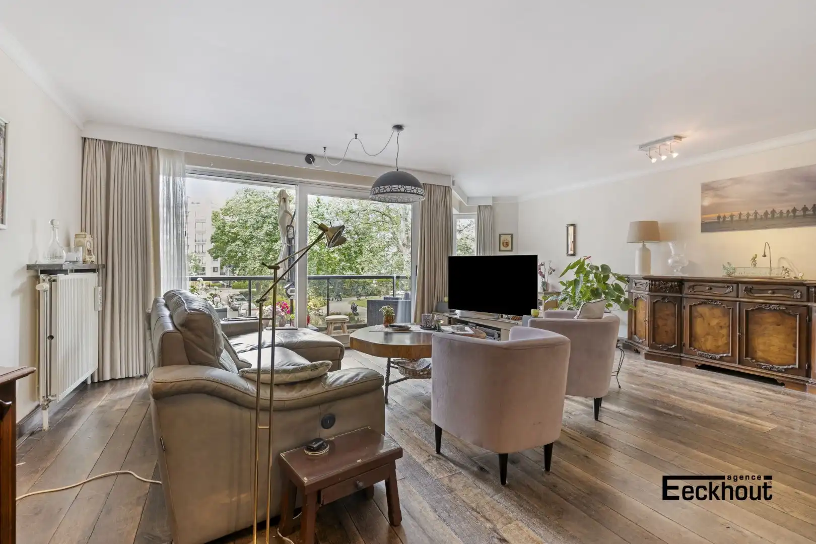 Ruim 3-slaapkamer appartement met zonneterras aan het Prinses Stefanieplein te Oostende foto 5