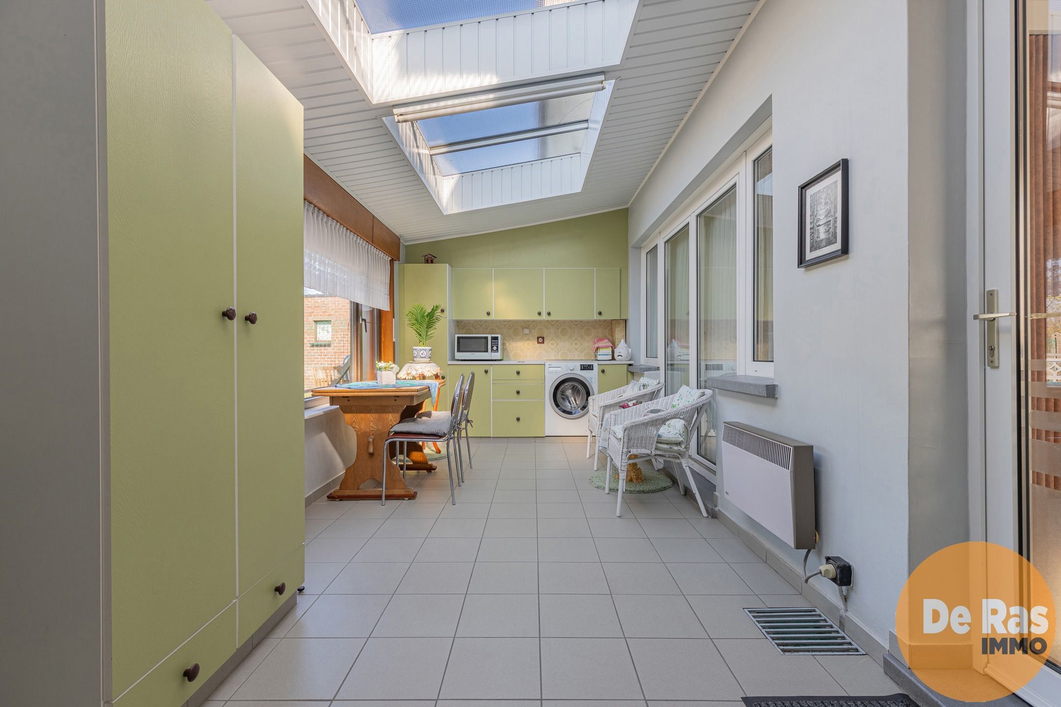 MERE - Verzorgde woning met tuin, garage en 2 slaapkamers foto 9