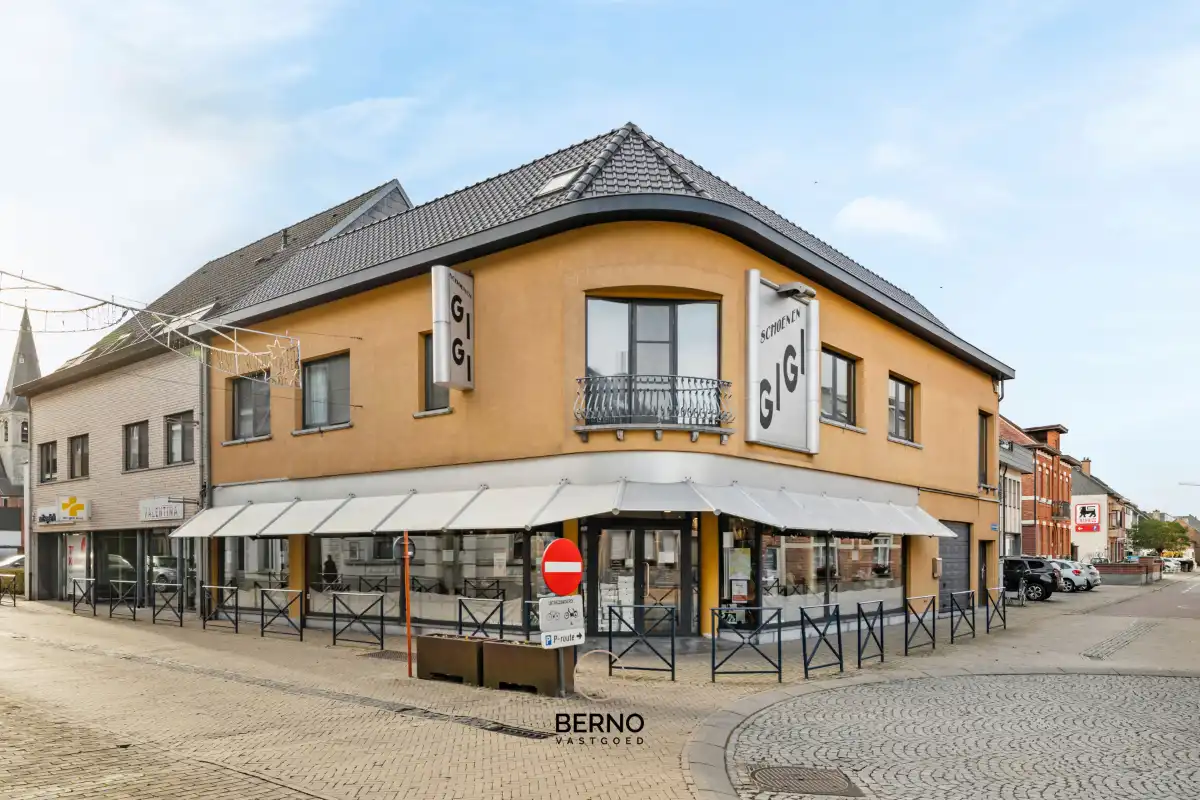 Commerciële ruimte te koop Stationsstraat 18 - 9280 Lebbeke