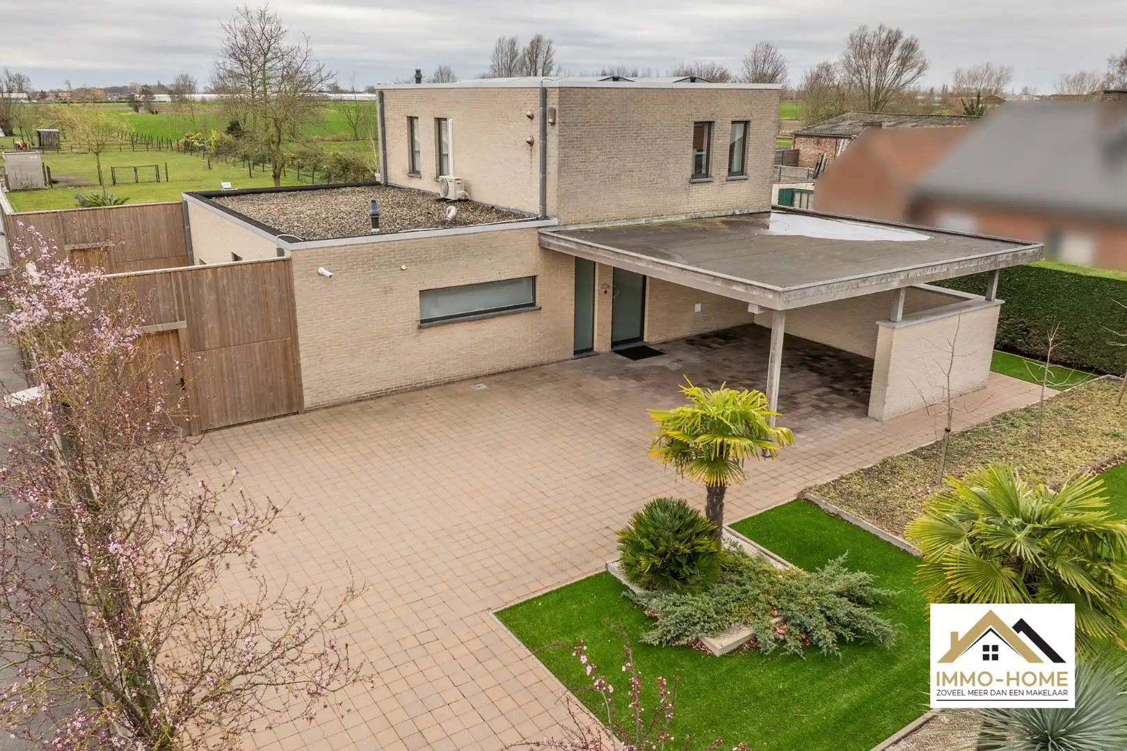 Moderne open bebouwing met open zicht!  foto {{pictureIndex}}