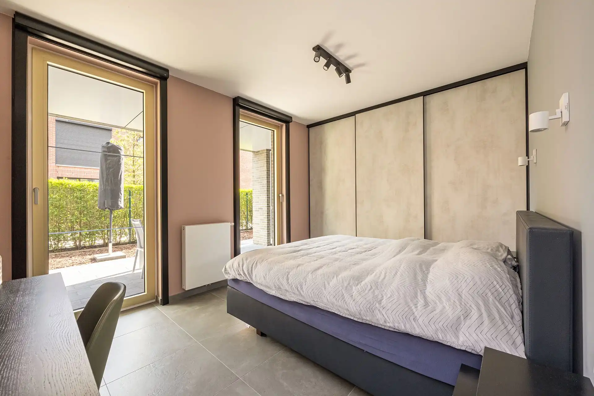 Gelijkvloers wonen in groene en autoluwe wijk in centrum foto 11