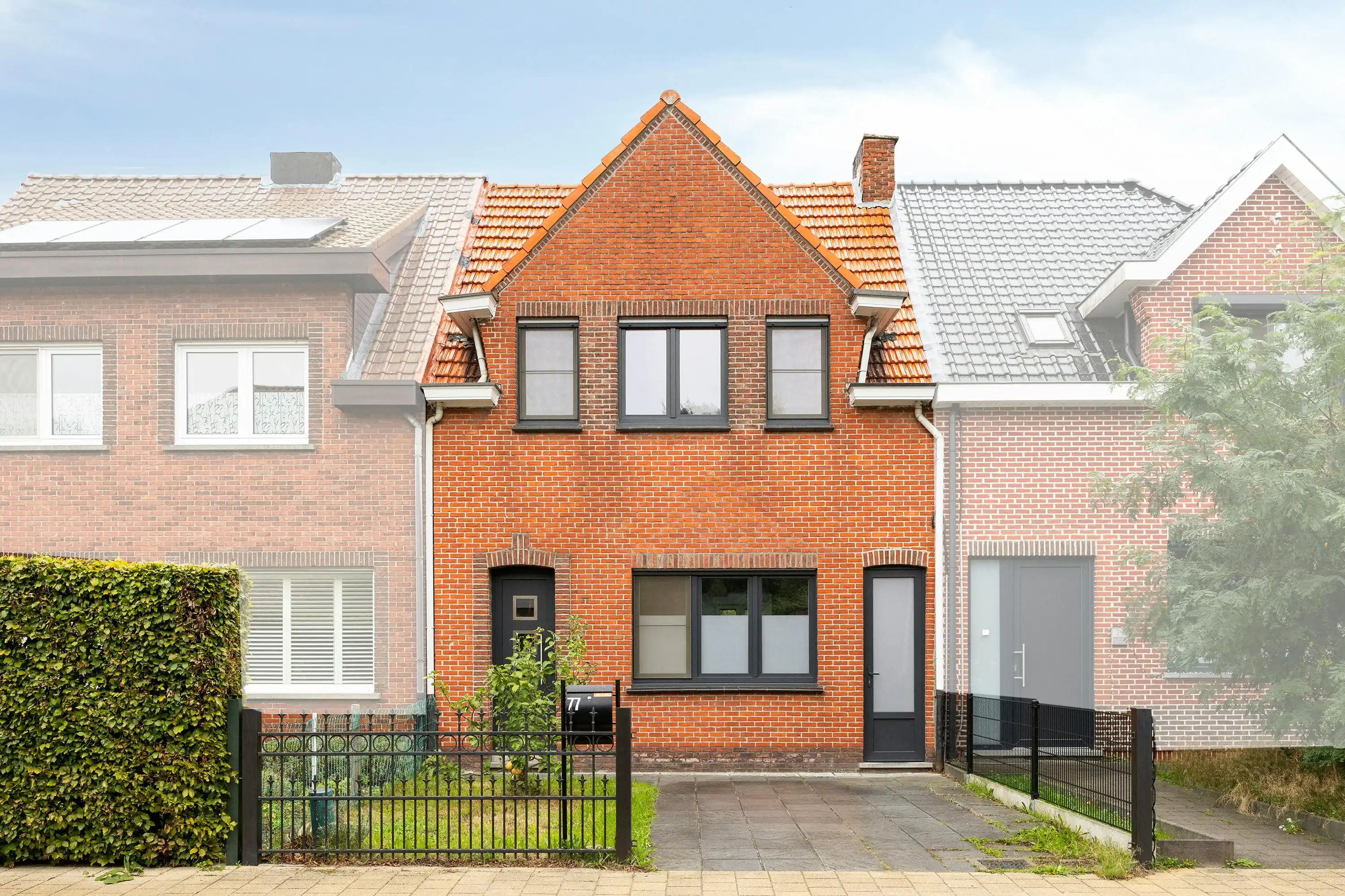  Instapklare woning met gunstig EPC te koop in Kapellen! foto 2
