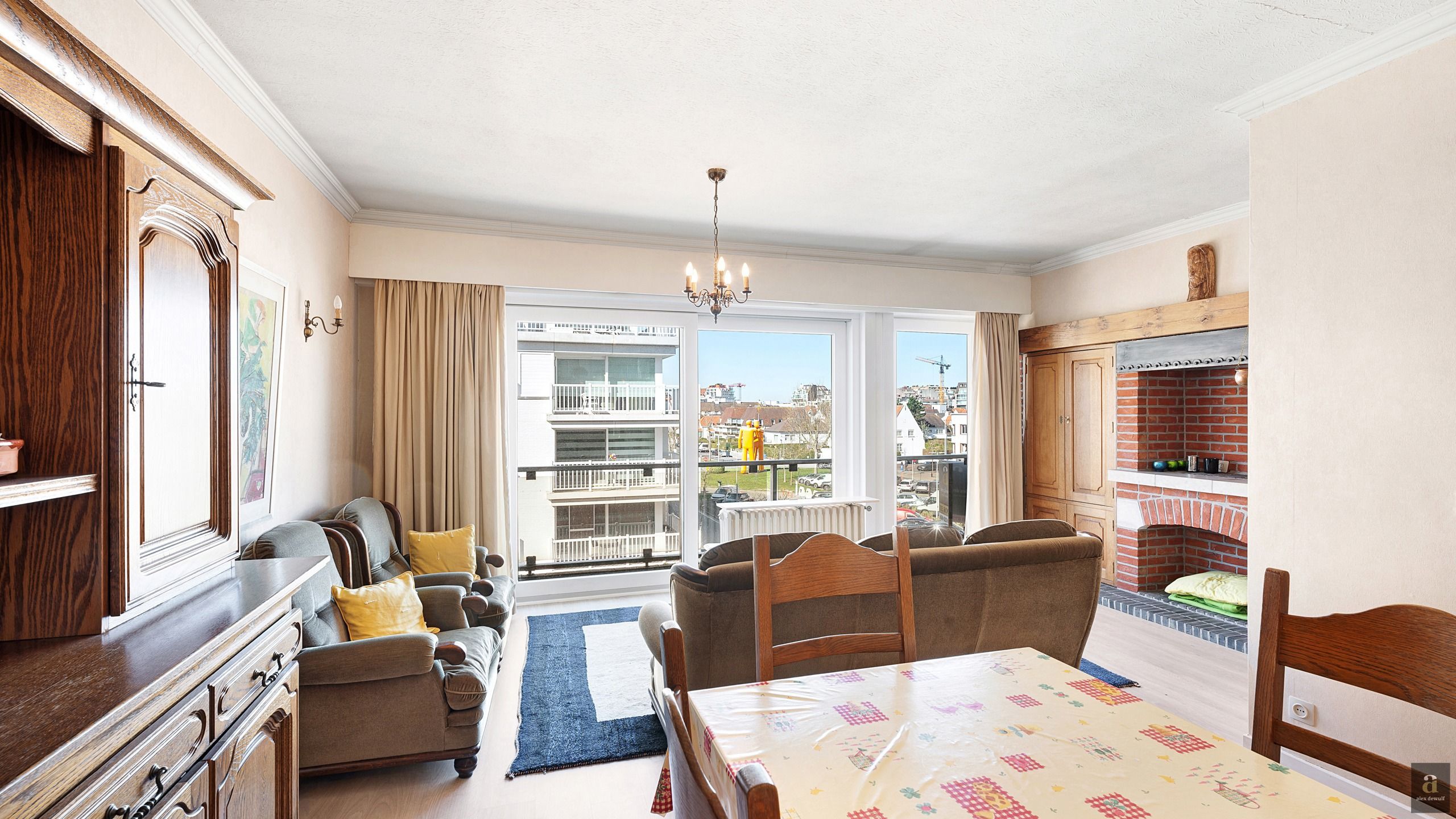 Breed appartement met 2 grote kamers (85 m²) met open zicht foto 4