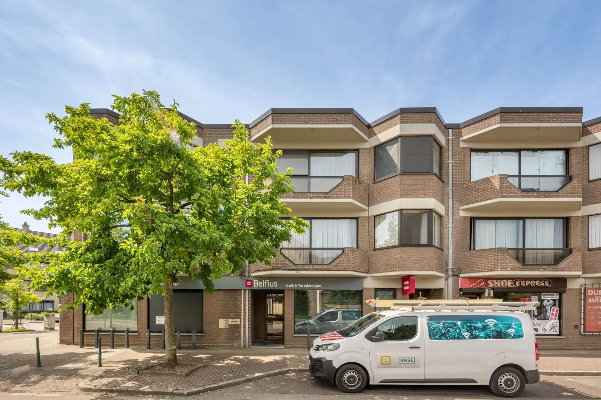 Appartement met 3 slaapkamers, kelderberging en autostaanplaats foto 28