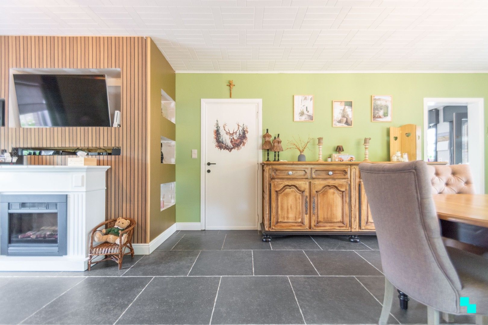 Ruime woning nabij de Makegemse bossen foto 9