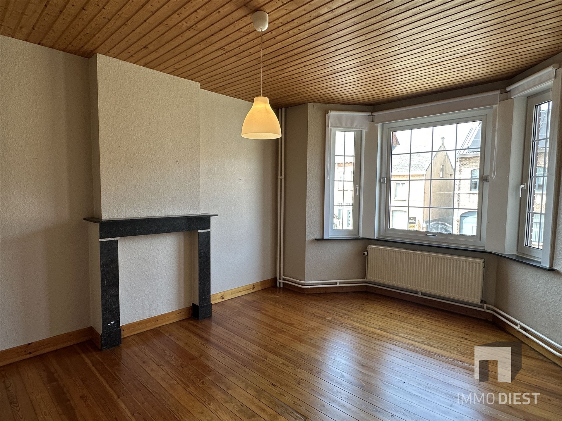 Knappe woning met 3 ruime slaapkamers en mooie tuin - instapklaar foto 35