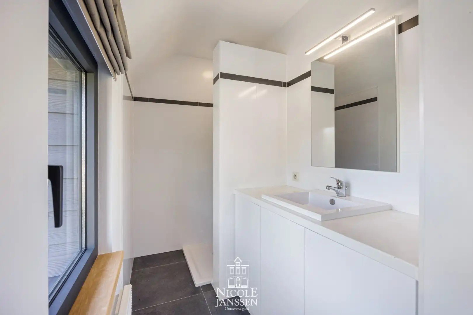 Energiezuinige villa met vijf slaapkamers in een rustige, groene omgeving  foto 22