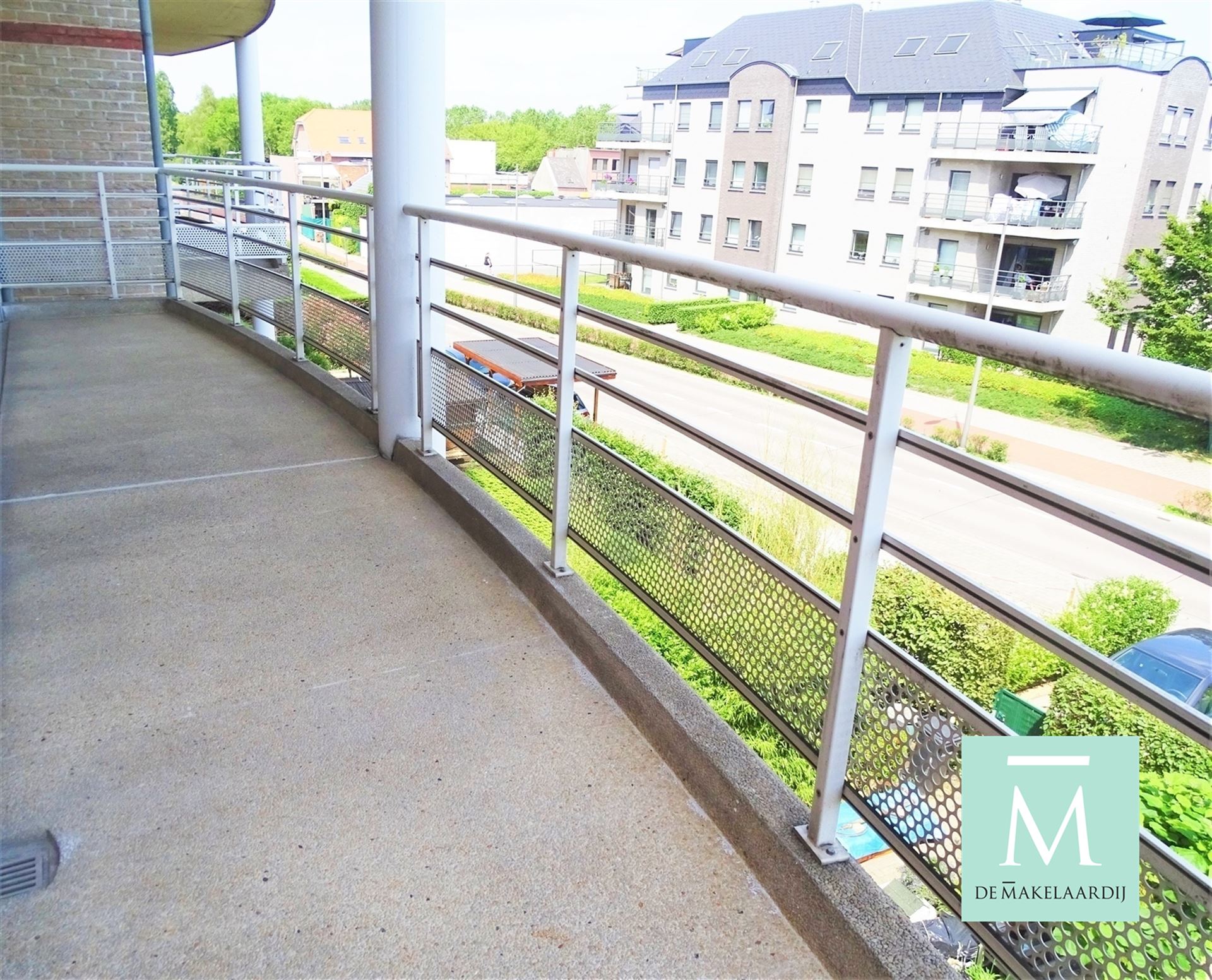 Uiterst verzorgd en  ruim energiezuinig appartement met 2 slaapkamers en terras foto 13