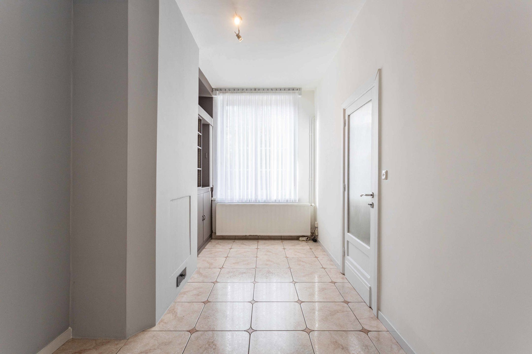 Instapklare woning met garage en aangenaam terras! foto 3