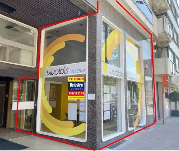 INSTAPKLAAR KANTOOR NABIJ GROTE MARKT foto {{pictureIndex}}