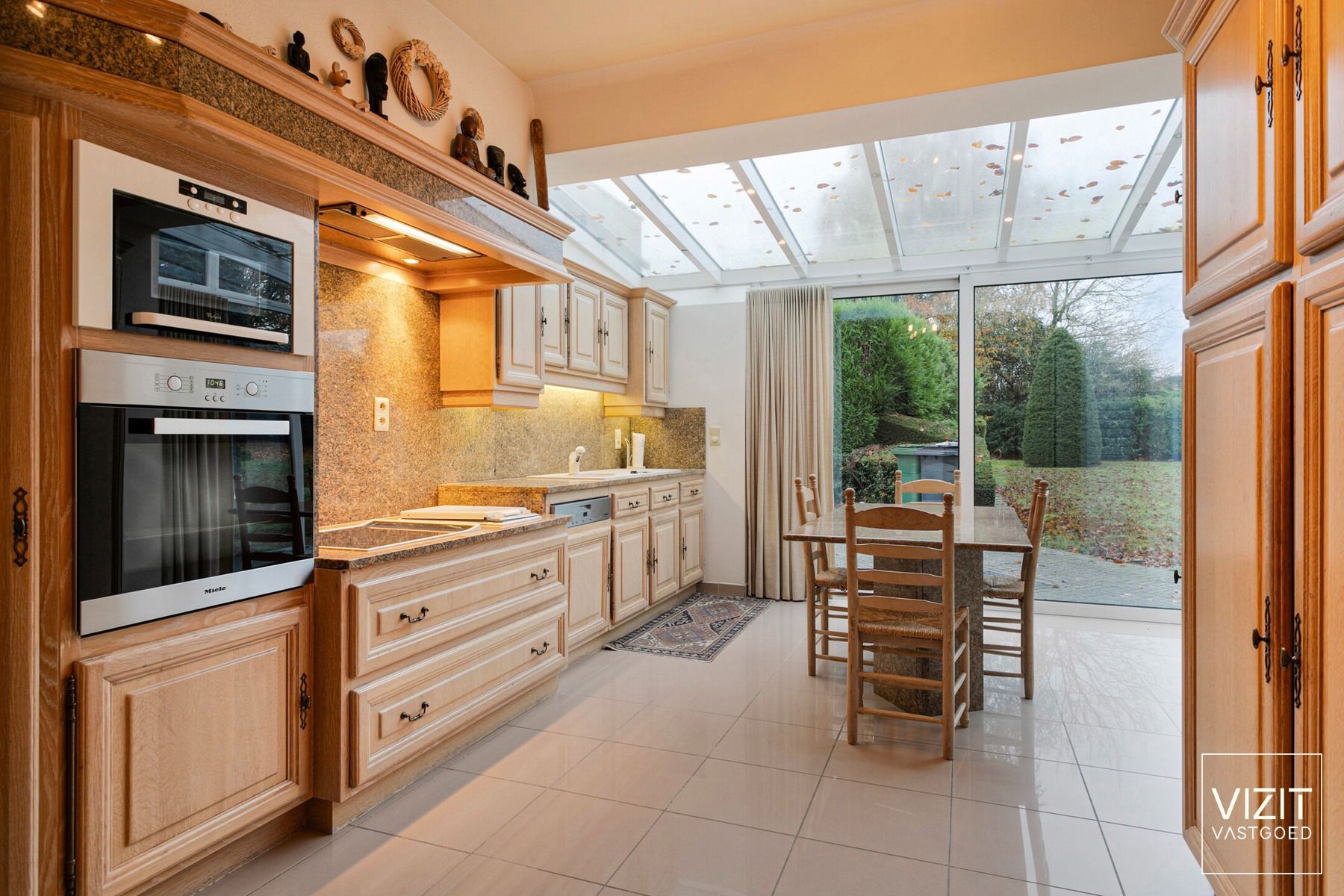 Ruime woning langs de stadsrand van Ninove  foto 7